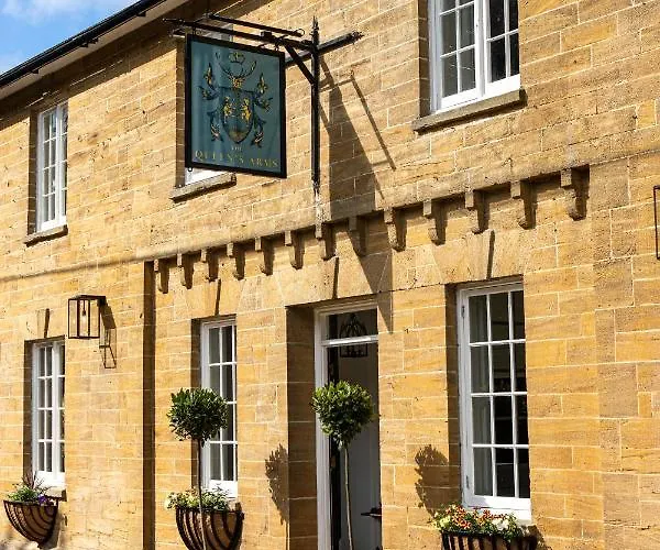 The Queens Arms
