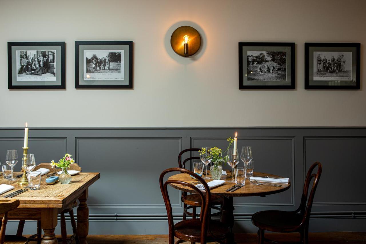 Inn The Queens Arms 4*