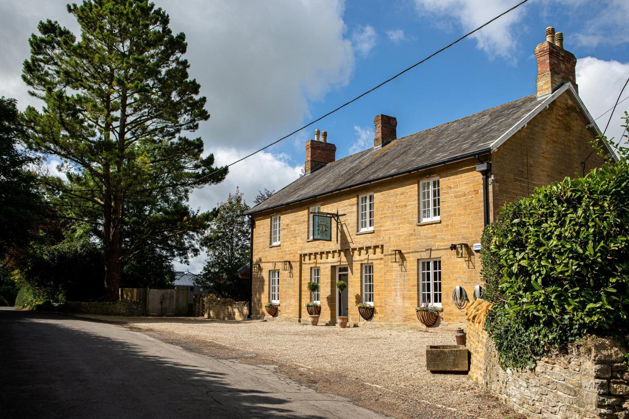 The Queens Arms Locanda Poyntington
